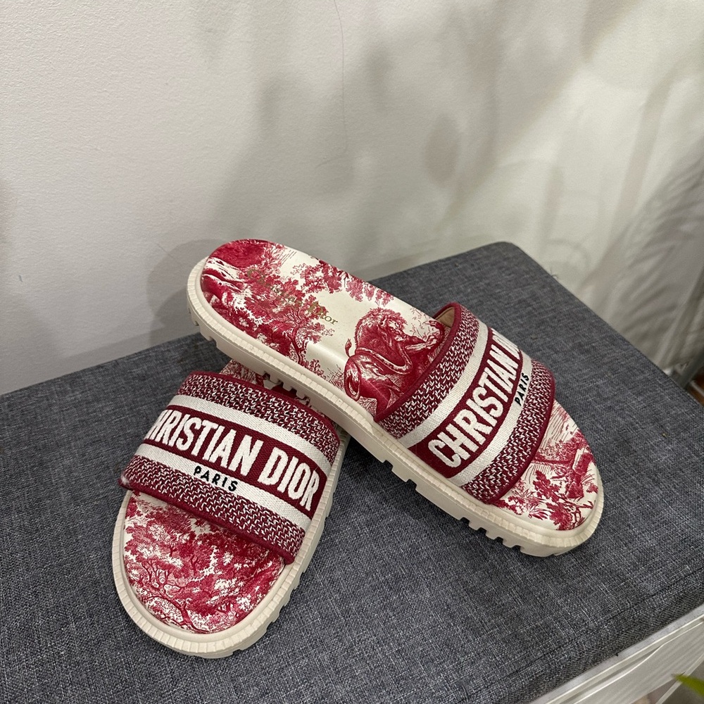 Christian Dior sandals size 39 1/2
